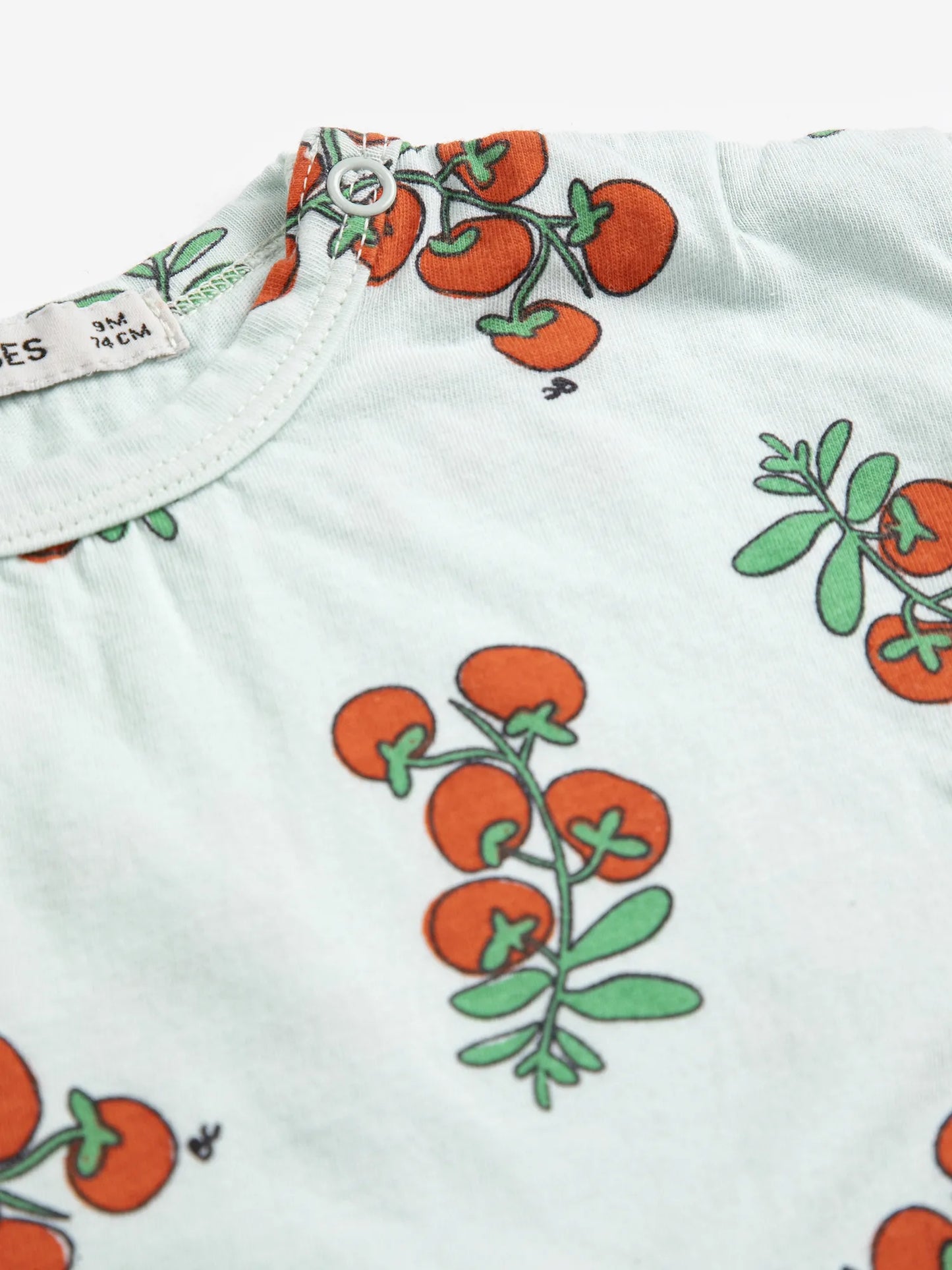Juicy Tomatoes all over T-shirt