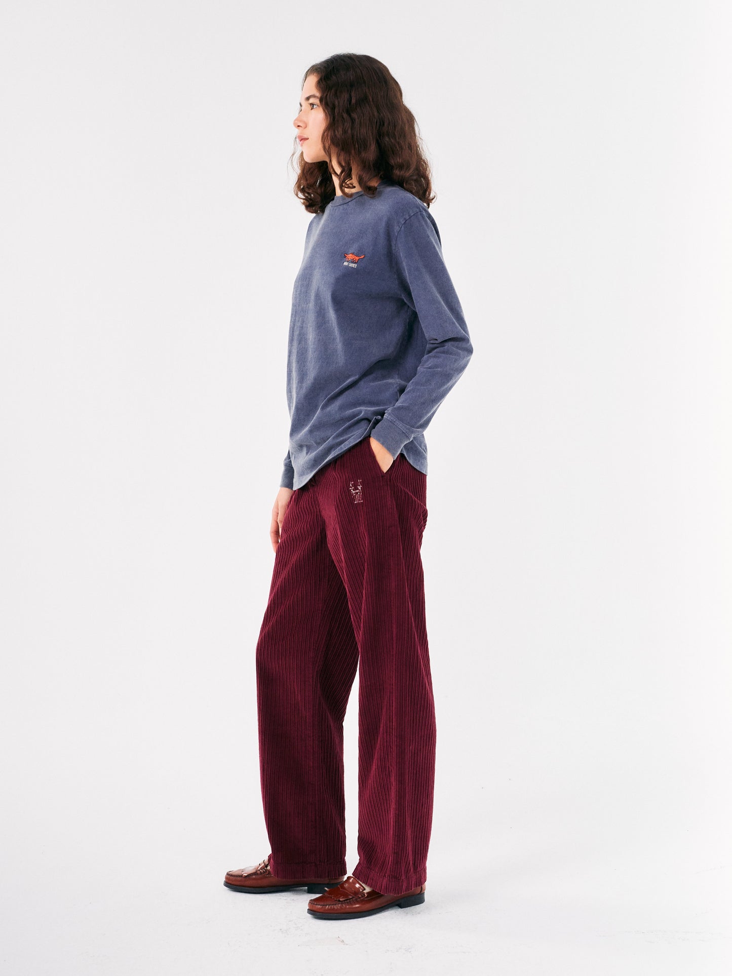 キツネ刺繍ロングスリーブTシャツ
