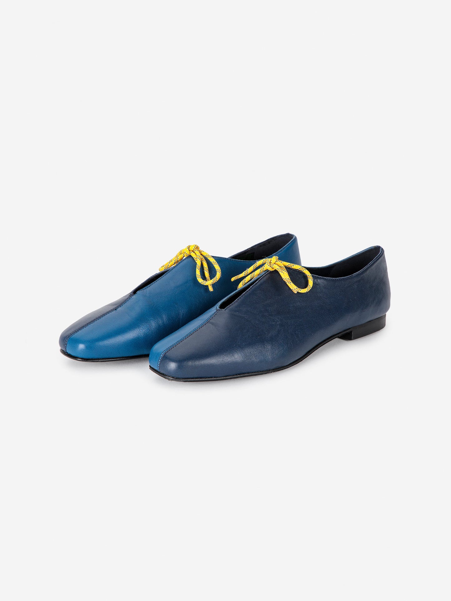Color block ballet flats
