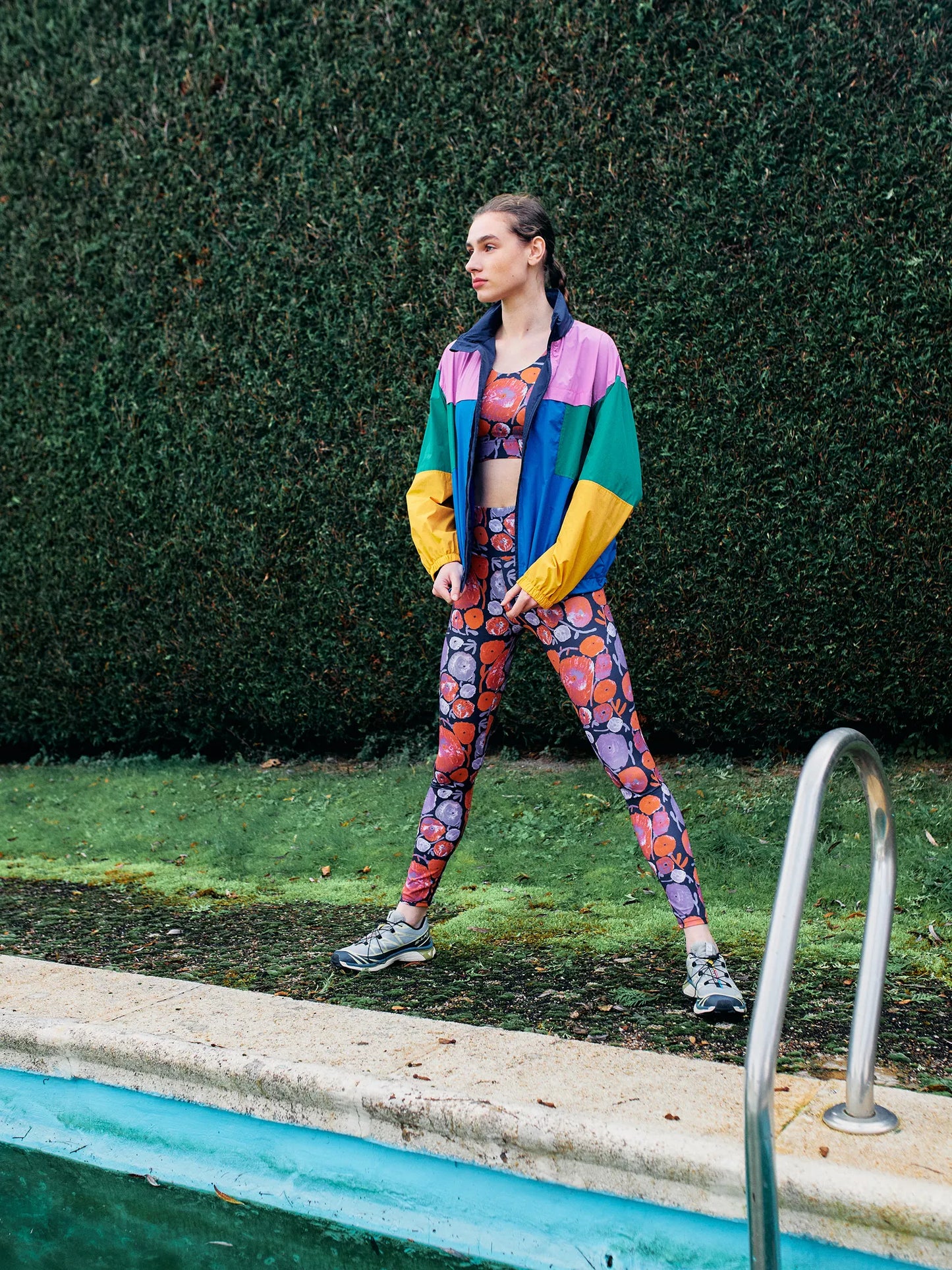 Dahlia pattern sporty leggings