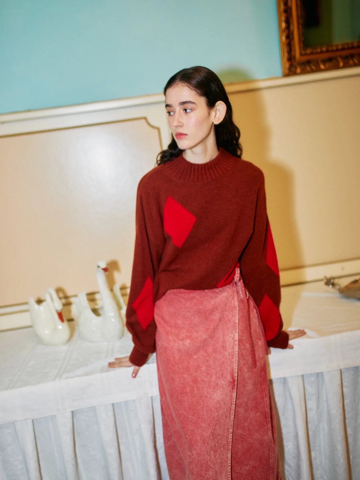 Diamond card turtle neck knit