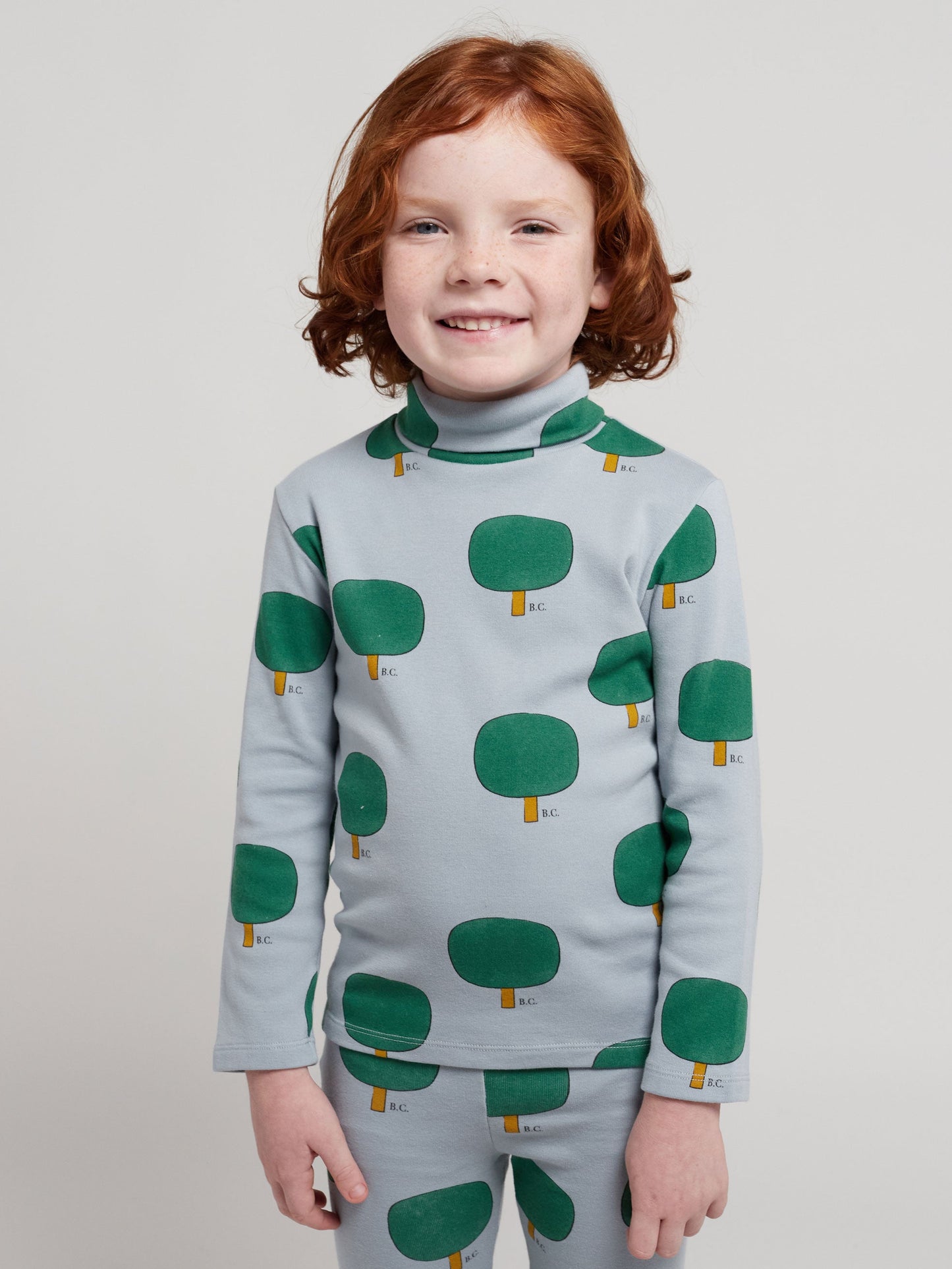 Green Tree all over turtle neck T-shirt