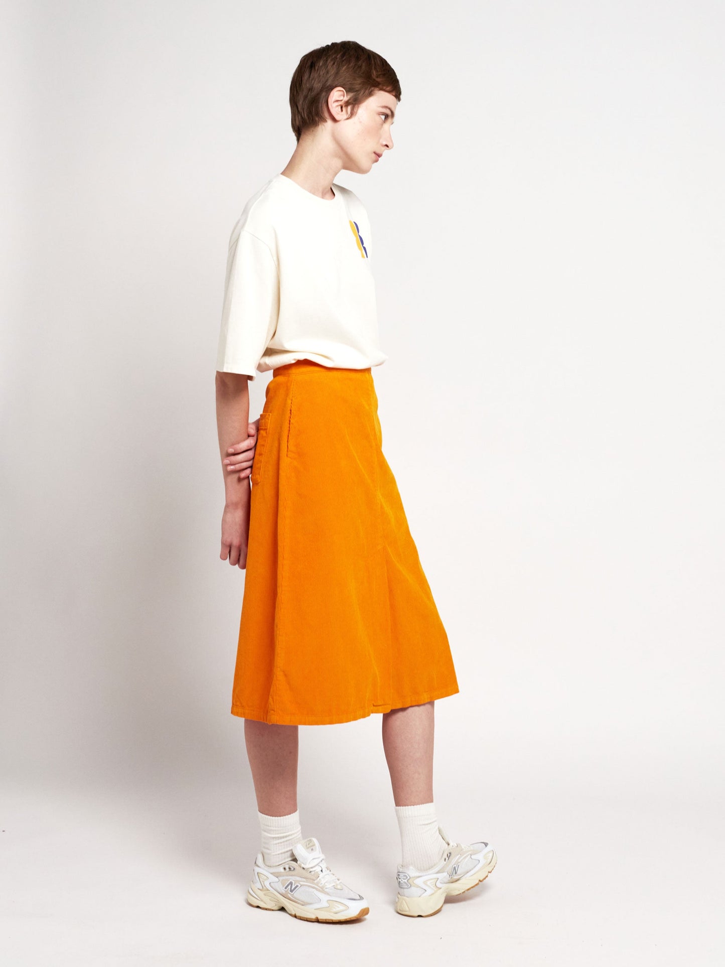 Embroidered corduroy skirt