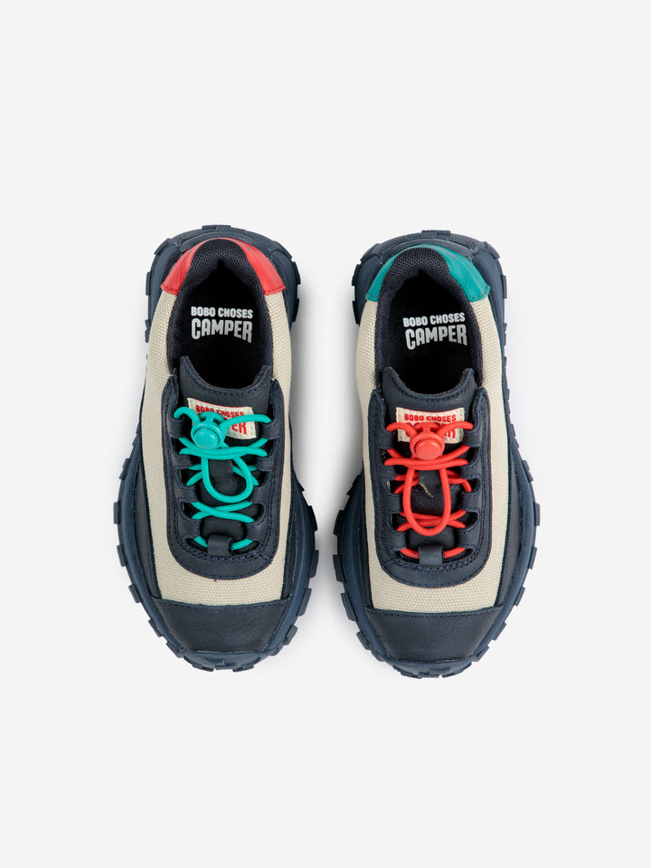 Bobo Choses x Camper Drift Trail バイカラースニーカー