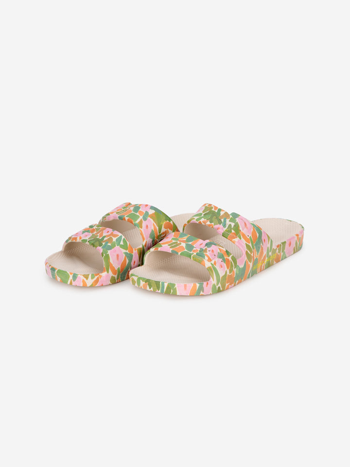 Floral print rubber sandal