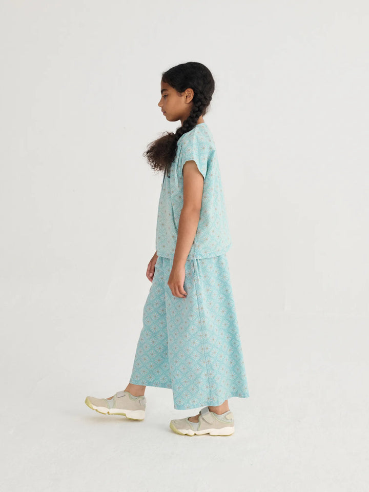 Daisy Mosaic all over woven top