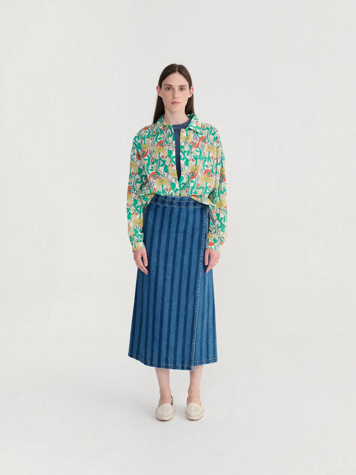 Color herbalist pattern collar shirt