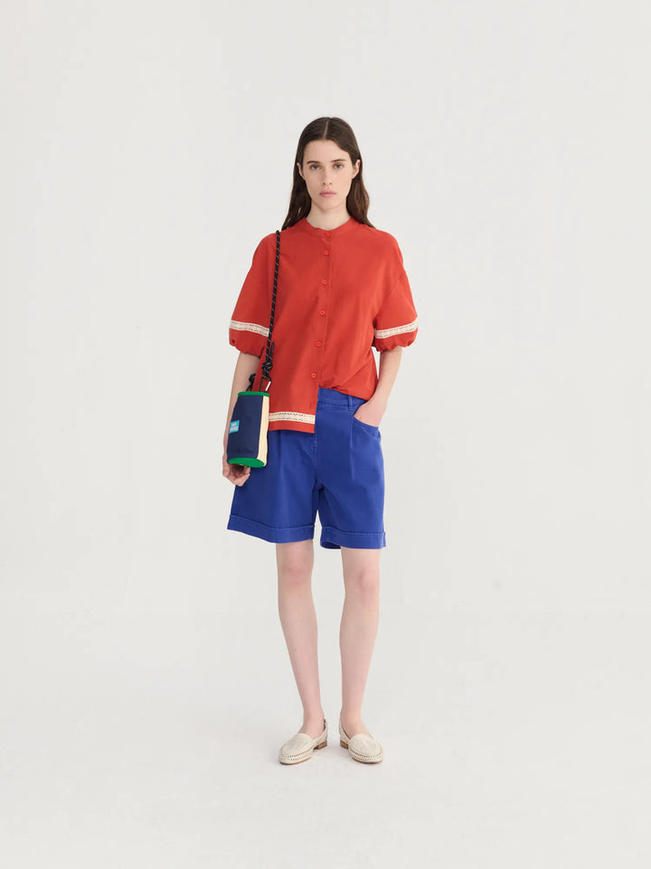 Pleated twill bermudas