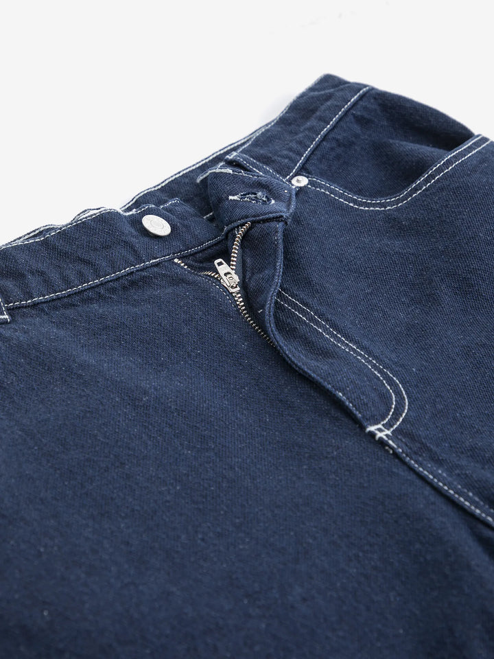 Contrast-stitching denim bermuda
