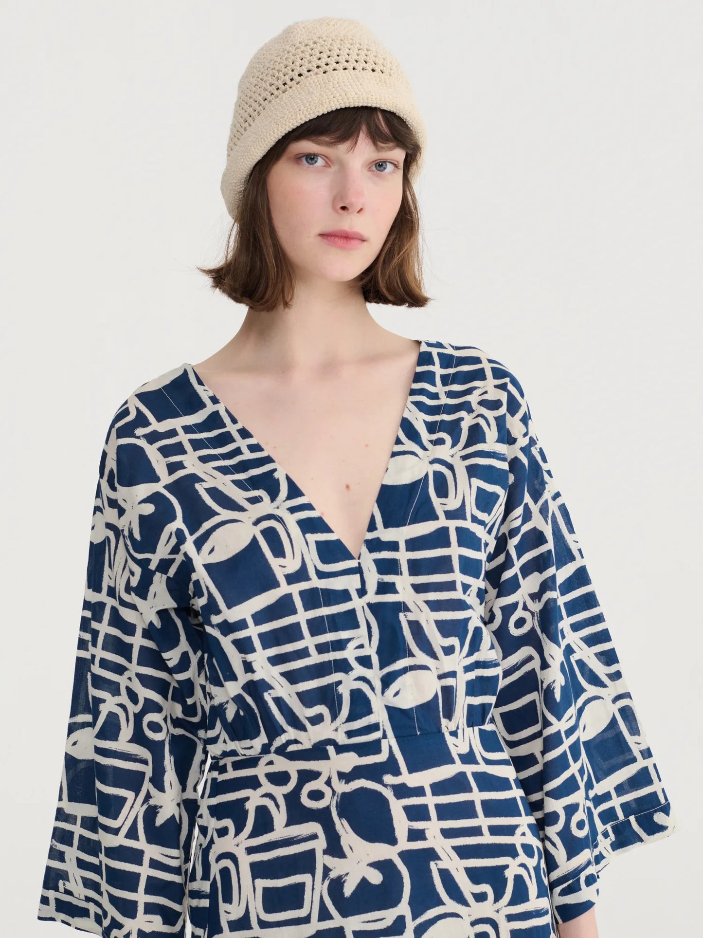 Cookery festival pattern v-neck dress