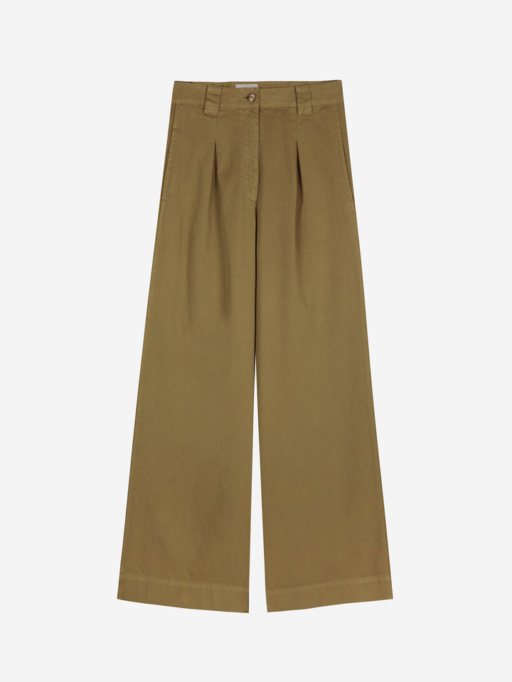 Pleated flare pants