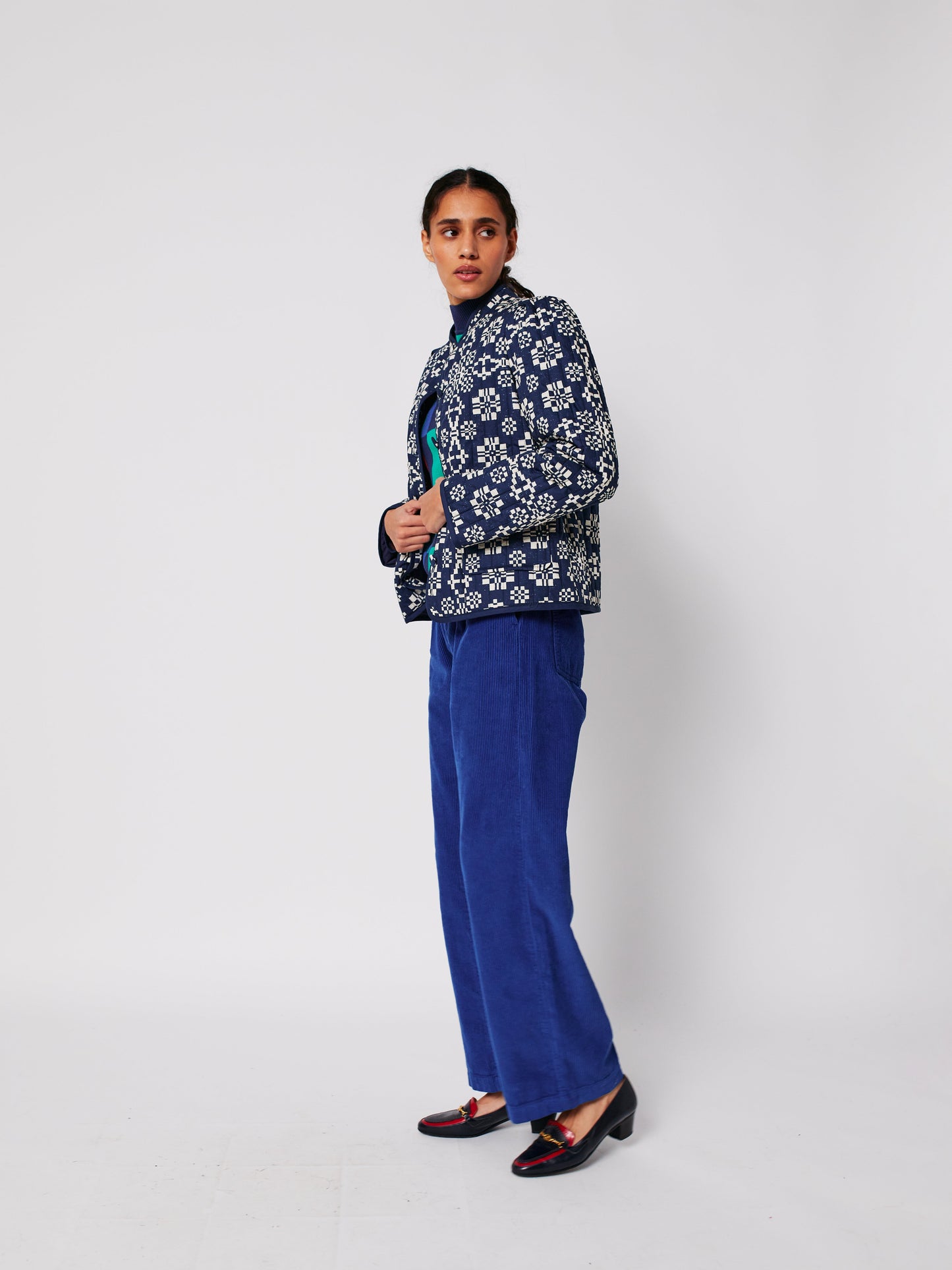Blue pleated コーデュロイパンツ