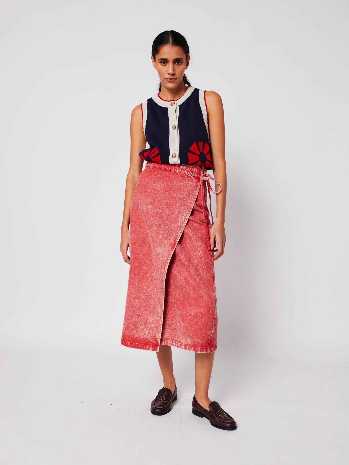 Flower knitted vest