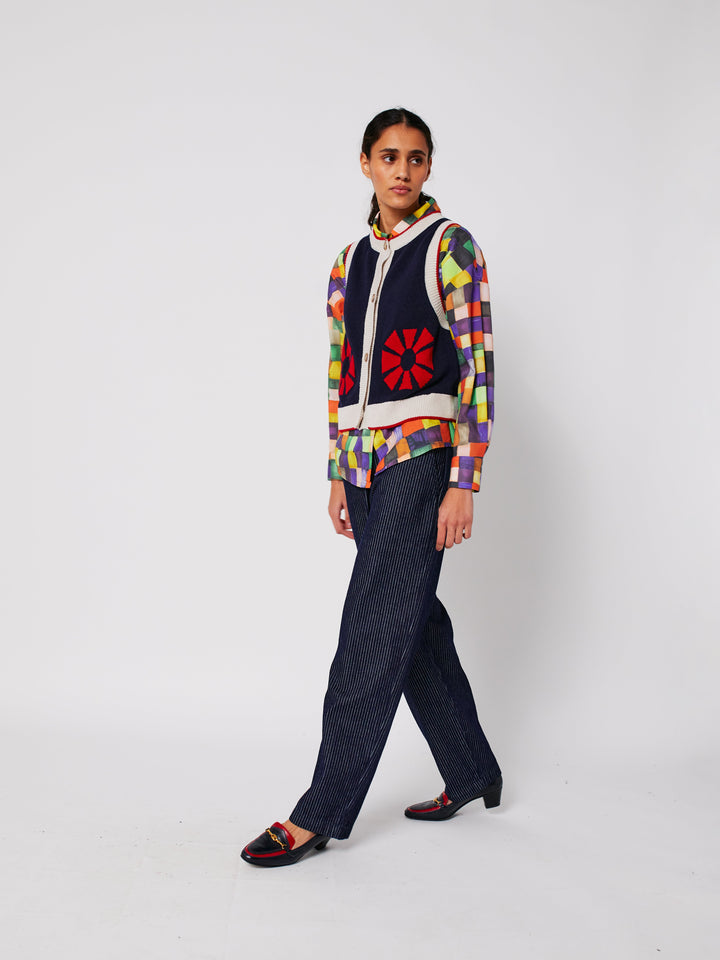Flower knitted vest