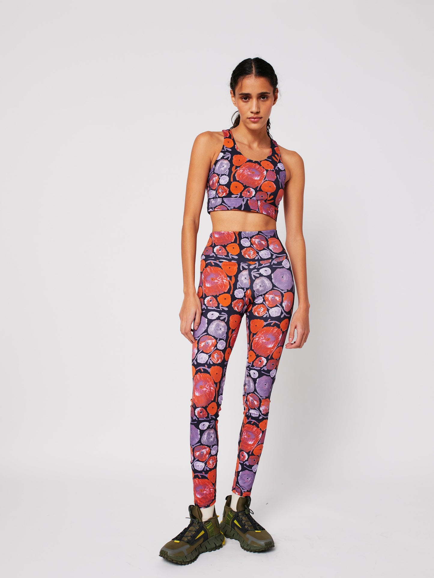 Dahlia pattern sporty top