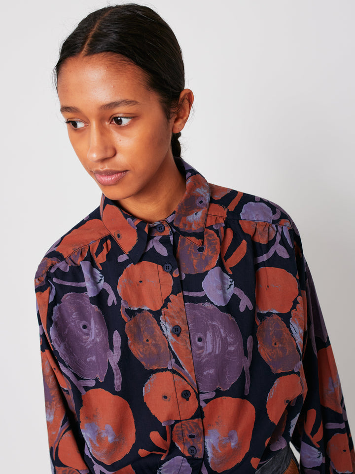 Dahlia pattern gathered shirt