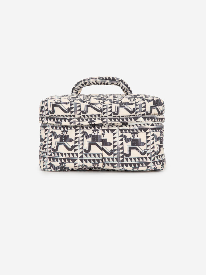 Quilted travel pouch