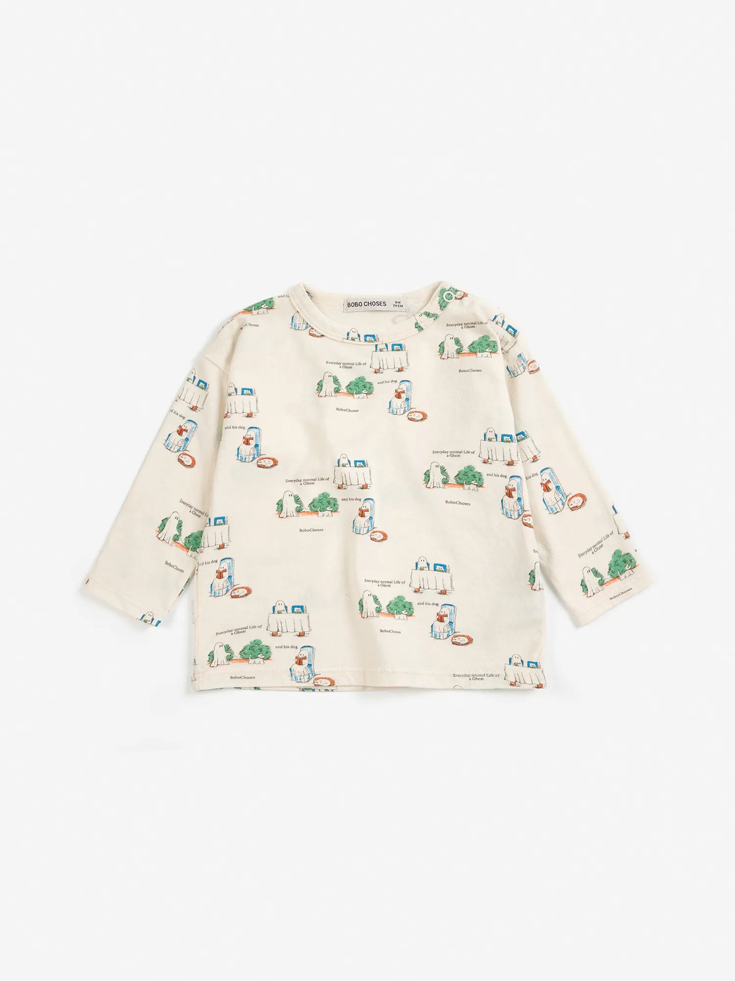 Tシャツ全面に「エブリデイゴースト」
