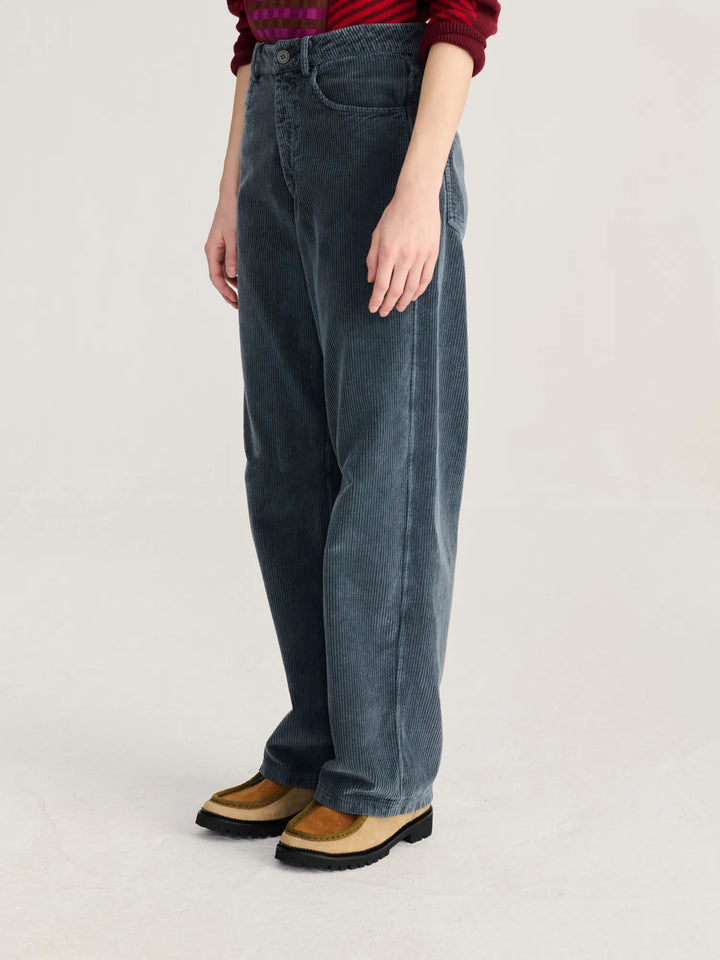 Corduroy barrel trousers