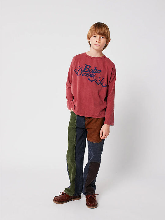 Color block denim pants look