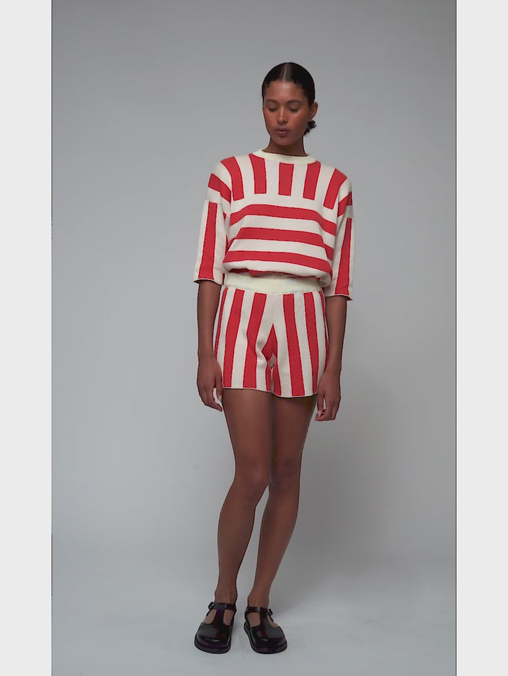 ストライプ柄半袖ニットセーター