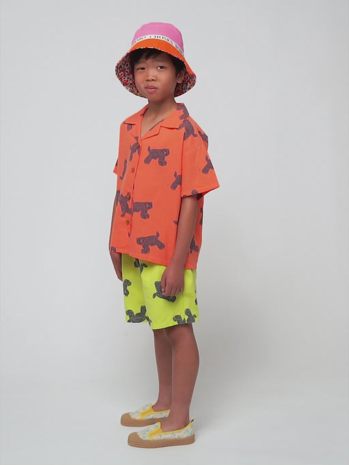 大きな猫柄の織りシャツ