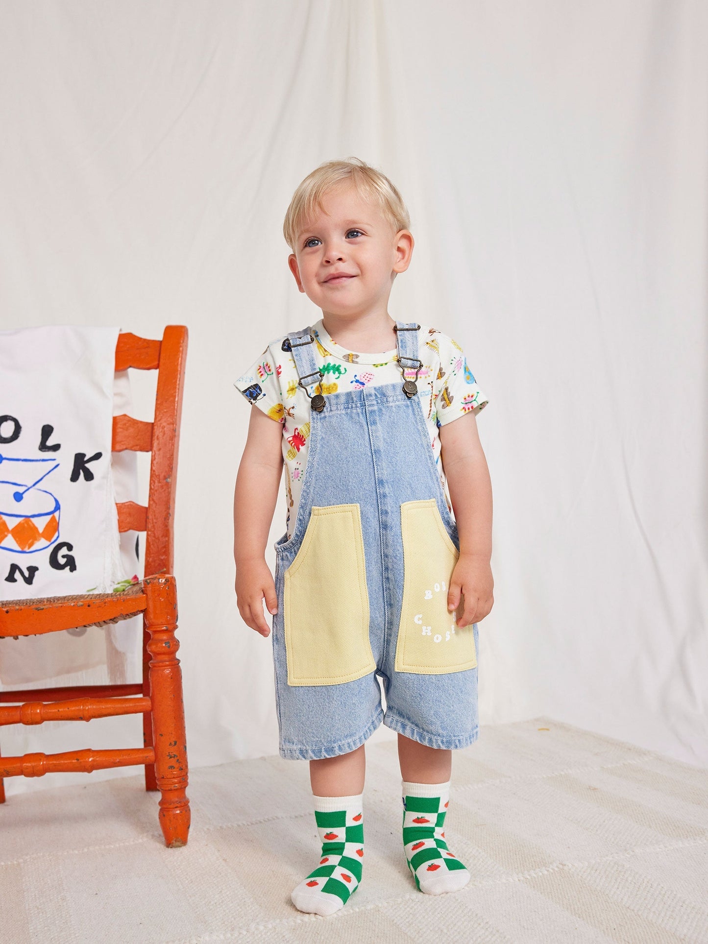 ボボはサークルショートダンガリーを選びました