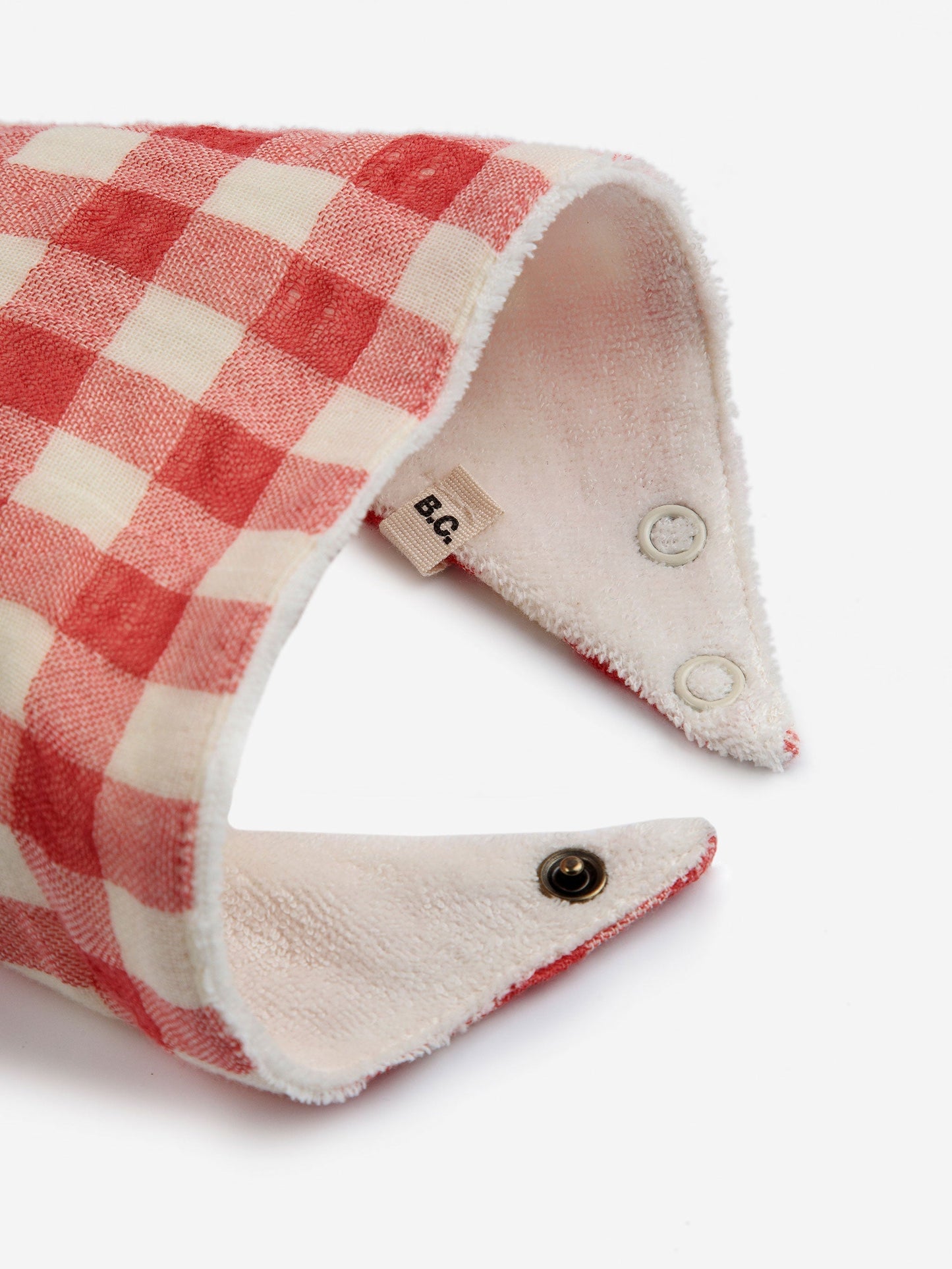 トマト全体とヴィシーパック