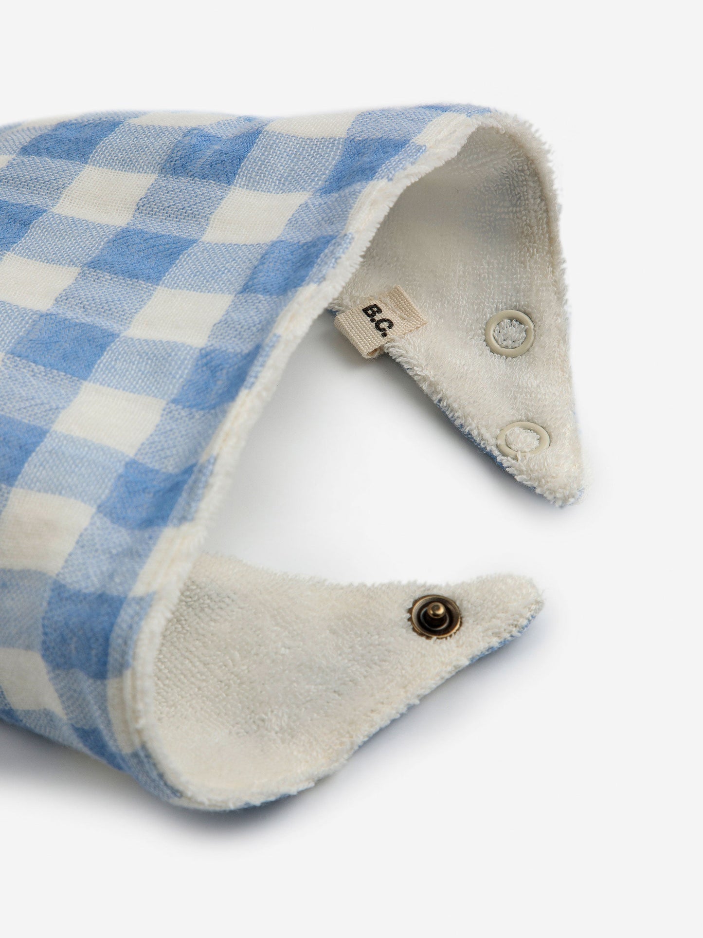 アコースティックギター全体とヴィシーパック