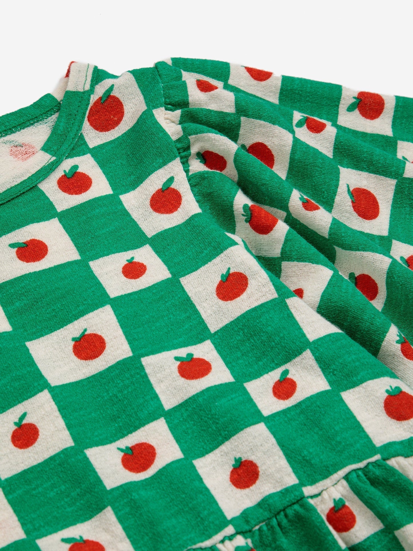 トマト柄のフリル袖ワンピース