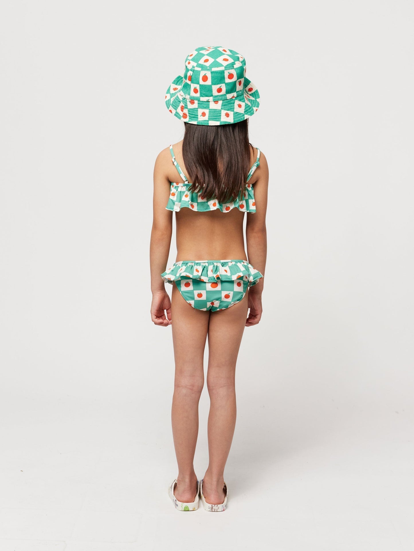 ビキニ全体にトマト